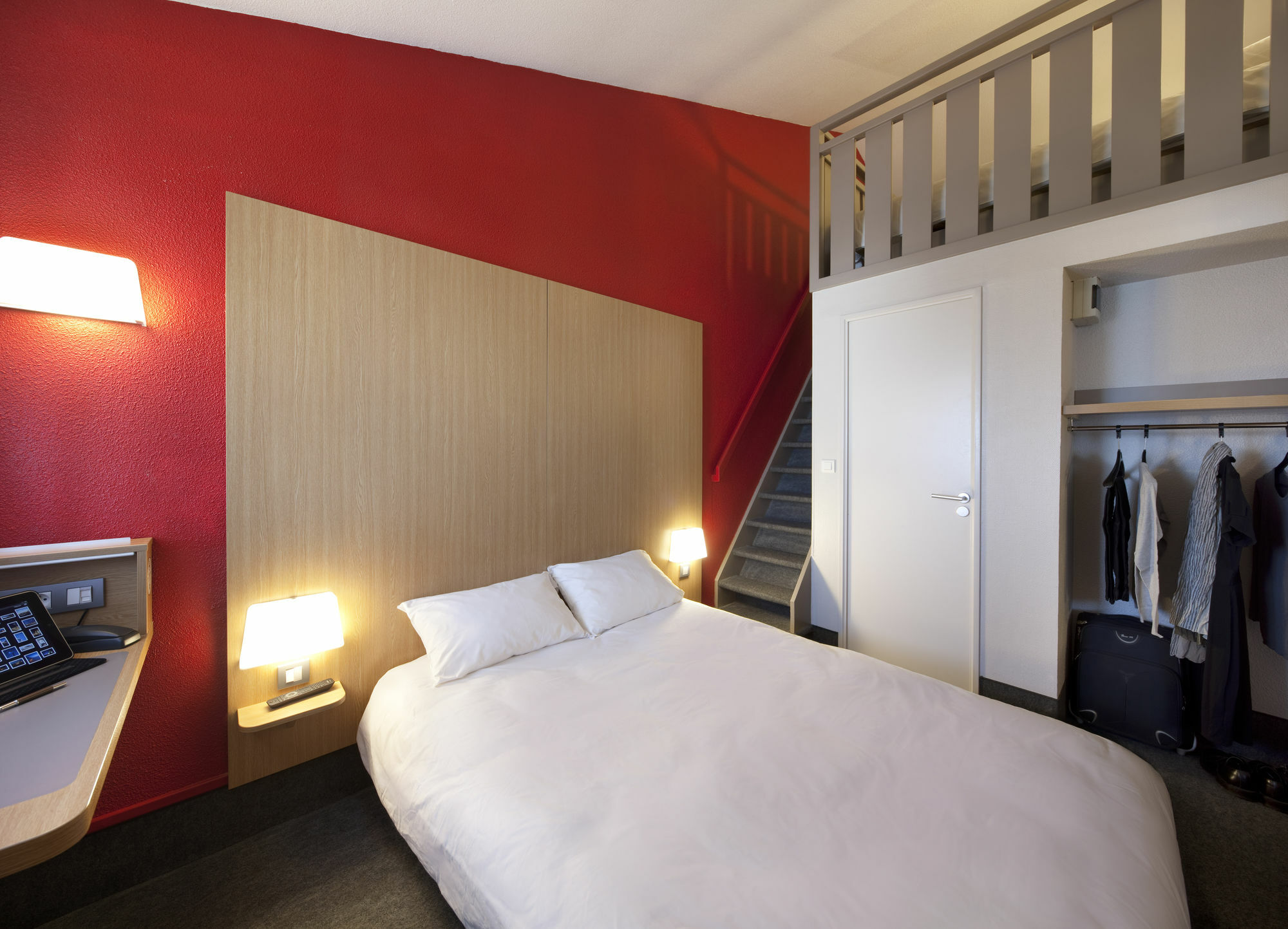 B&B HOTEL Quimper Nord Douarnenez Exterior foto